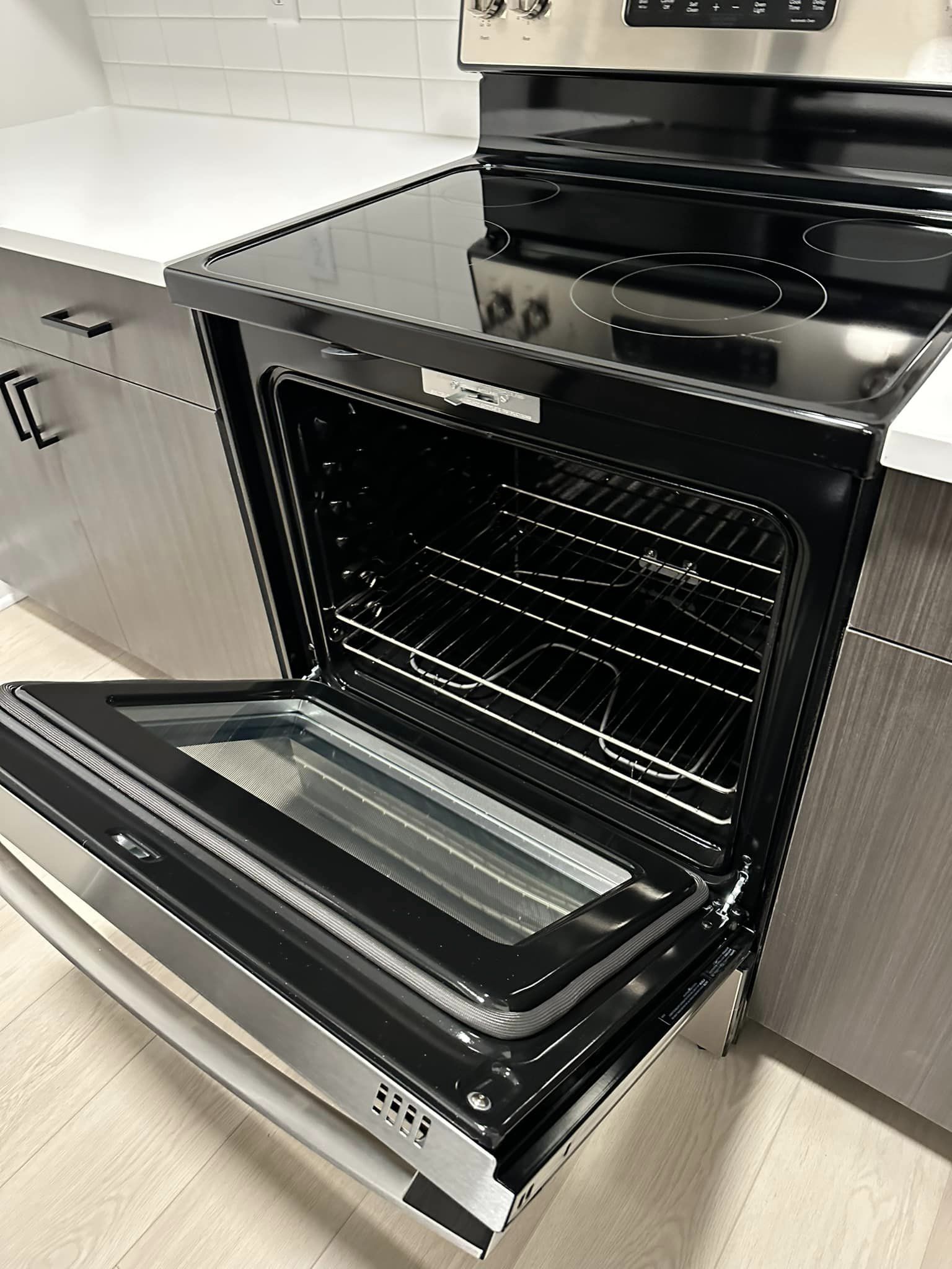 Vanjerrickos Cleaning Services LLC